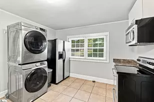 1411 E North St, Greenville, SC 29607 - Photo 30
