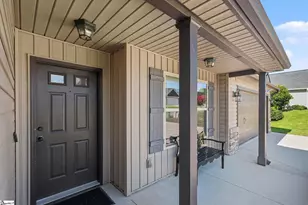 308 Lockeland Park Dr, Simpsonville, SC 29681 - Photo 4
