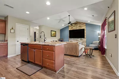 308 Lockeland Park Drive, Simpsonville, SC 29681 - Photo 10