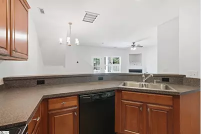 129 Mercer Drive, Simpsonville, SC 29681 - Photo 4