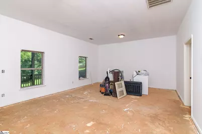 604 Delany Court, Boiling Springs, SC 29316 - Photo 6