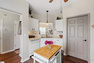 733 Rock Hill Court, Greenville, SC 29607 - Photo 6