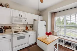 733 Rock Hill Ct, Greenville, SC 29607 - Photo 8