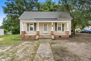 13 N Prince St, Anderson, SC 29621 - Photo 1