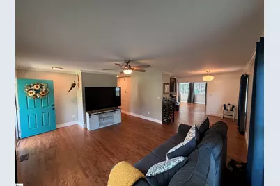 201 Cox Ridge Court, Travelers Rest, SC 29690 - Photo 4