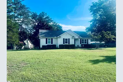 201 Cox Ridge Court, Travelers Rest, SC 29690 - Photo 2