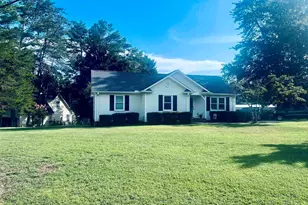 201 Cox Ridge Ct, Travelers Rest, SC 29690 - Photo 2