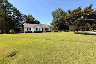 201 Cox Ridge Ct, Travelers Rest, SC 29690 - Photo 2