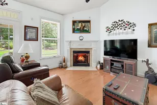120 Hubbard Ln, Greer, SC 29651 - Photo 10