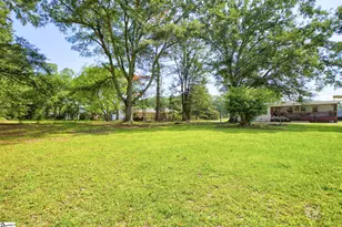 428 S Main St, Simpsonville, SC 29681 - Photo 38