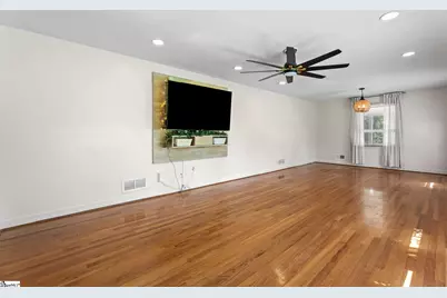 220 Holly Drive, Spartanburg, SC 29301 - Photo 16