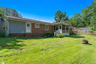 220 Holly Dr, Spartanburg, SC 29301 - Photo 28