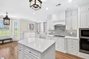10445 New Cut Rd, Campobello, SC 29322 - Photo 16