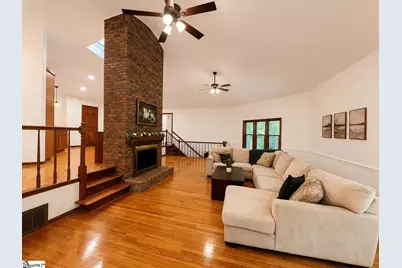707 N Almond Drive, Simpsonville, SC 29681 - Photo 6