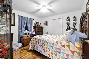 303 Poplar St, Gaffney, SC 29341 - Photo 6