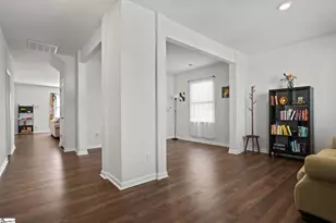 524 Sapling Gap Rd, Greer, SC 29651 - Photo 4