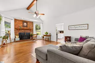 300 Chastain Hill Rd, Taylors, SC 29687 - Photo 4