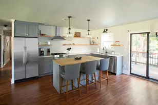 17 Campbell St, Greenville, SC 29607 - Photo 8