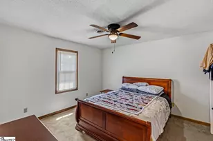 7 Ashley Ln, Taylors, SC 29687 - Photo 18