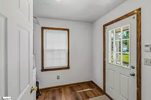 7 Ashley Ln, Taylors, SC 29687 - Photo 16
