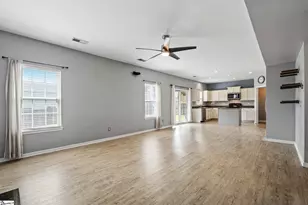 27 Madeline Cir, Taylors, SC 29687 - Photo 10