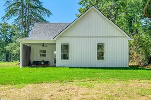 203 Blue Ridge Ave, Belton, SC 29627 - Photo 26