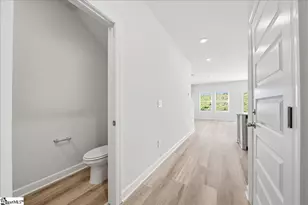 437 Blissful Ct, Taylors, SC 29687 - Photo 4