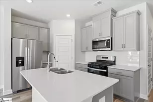 437 Blissful Ct, Taylors, SC 29687 - Photo 10
