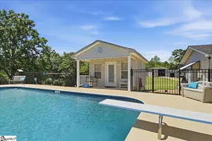418 River Rd, Union, SC 29379 - Photo 2