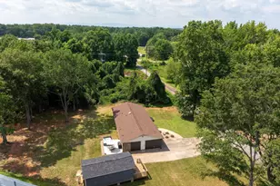 150 Spring St, Wellford, SC 29385 - Photo 6