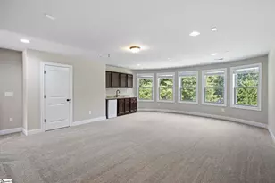 239 Tuxedo Ln, Greer, SC 29651 - Photo 4