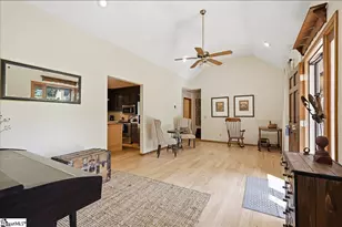 109 Holder St, Liberty, SC 29657 - Photo 4