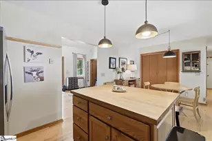 109 Holder St, Liberty, SC 29657 - Photo 6