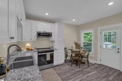 214 Beattie Street, Simpsonville, SC 29681 - Photo 6