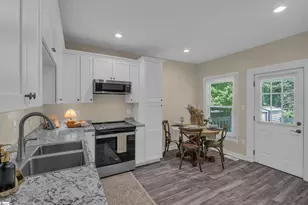 214 Beattie St, Simpsonville, SC 29681 - Photo 6