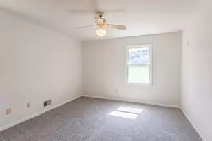 604 Meadowbrook Dr, Spartanburg, SC 29307 - Photo 6