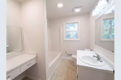 604 Meadowbrook Drive, Spartanburg, SC 29307 - Photo 22