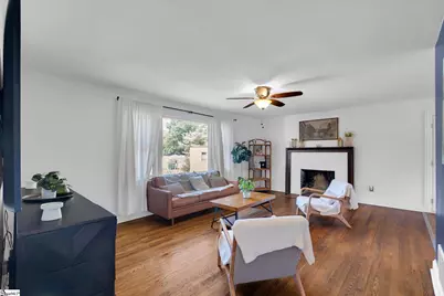 305 Pine Knoll Drive, Greenville, SC 29609 - Photo 6
