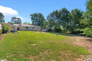 305 Pine Knoll Dr, Greenville, SC 29609 - Photo 26