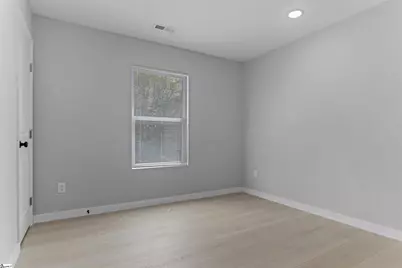 561 Bee Street, Spartanburg, SC 29301 - Photo 24