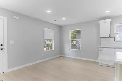 561 Bee Street, Spartanburg, SC 29301 - Photo 10