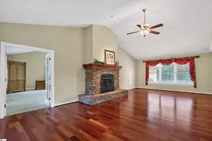 1844 Twin Bridge Rd, Gaffney, SC 29341 - Photo 8