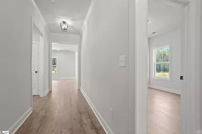 111 Nannies Circle, Williamston, SC 29697 - Photo 4