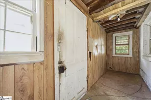 309 Knitting Mill St, Jonesville, SC 29353 - Photo 22
