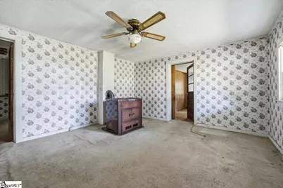 309 Knitting Mill Street, Jonesville, SC 29353 - Photo 4