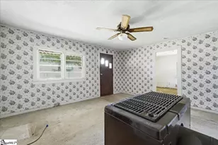 309 Knitting Mill St, Jonesville, SC 29353 - Photo 6