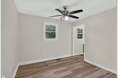 13 Prestbury Drive, Greenville, SC 29605 - Photo 16