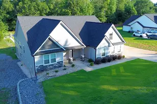 190 Eastberrys Creek Dr, Duncan, SC 29334 - Photo 2