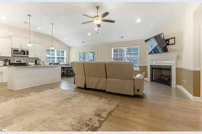 124 Lily Way, Lyman, SC 29365 - Photo 6