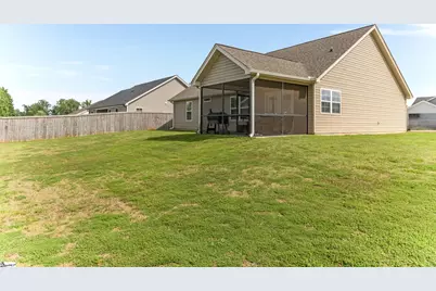 124 Lily Way, Lyman, SC 29365 - Photo 4